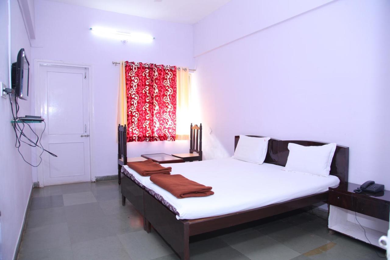 Hotel Great Punjab Aurangābād Extérieur photo